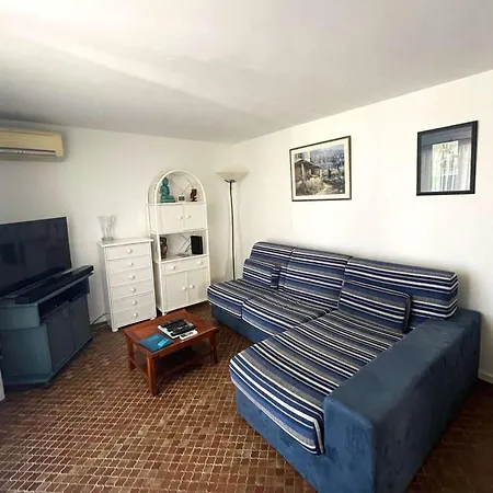 T2 Pour 4 Pers, Proche Et Commerces, Parking, Clim, Wi-fi - Fr-1-607-223 Apartment