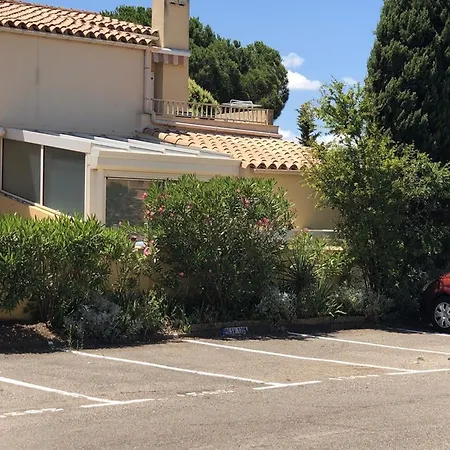 T2 Pour 4 Pers, Proche Et Commerces, Parking, Clim, Wi-fi - Fr-1-607-223 阿格德